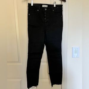 Abercrombie and fitch super skinny ankle high rise jeans in black size 28/6s